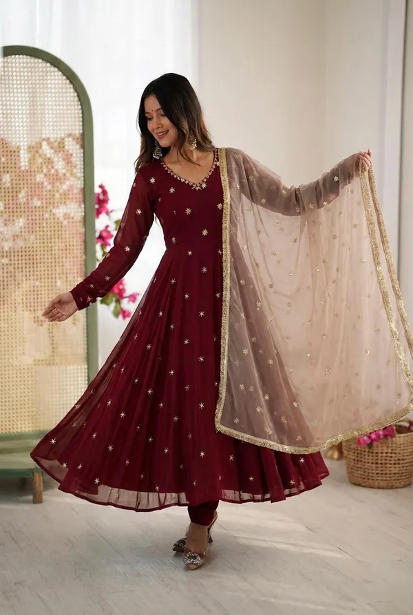 Wine_Grace_Anarkali_Set