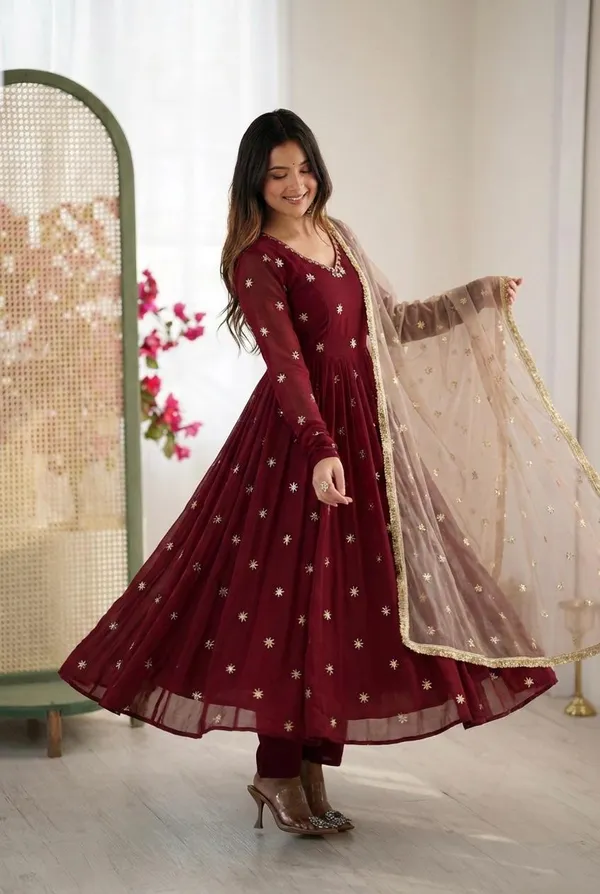Wine_Grace_Anarkali_Set