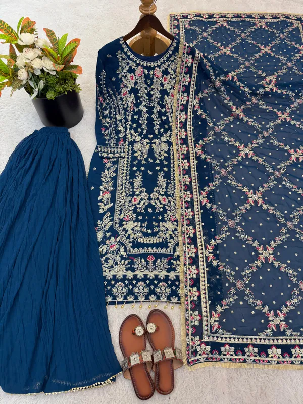 Zarqa_Regal_Suit_Set
