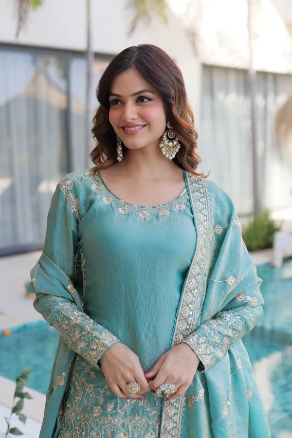 Asmani_Noor_Sharara_Suit_Set