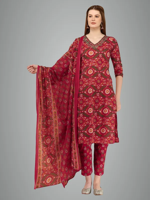 Red_Cotton_Suit_For_Women