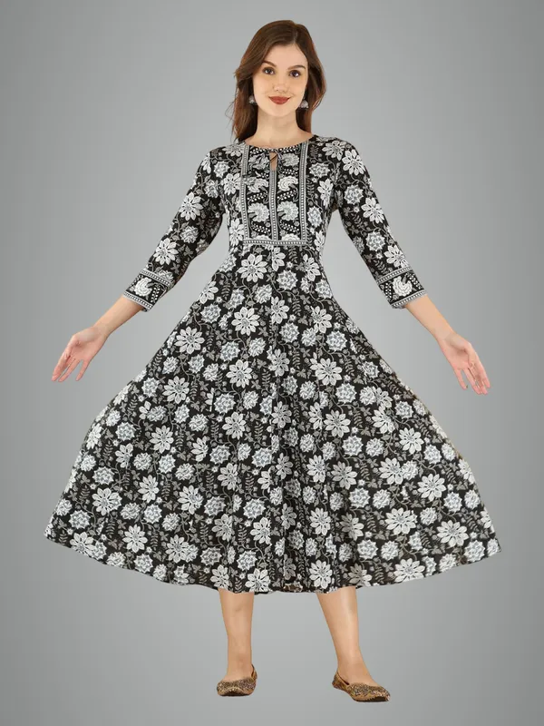 Black_Cotton_Anarkali_Kurti_For_Women