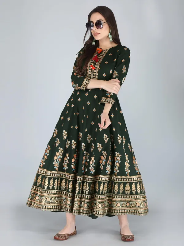 Dark_Green_Rayon_Anarkali_Kurti_For_Women