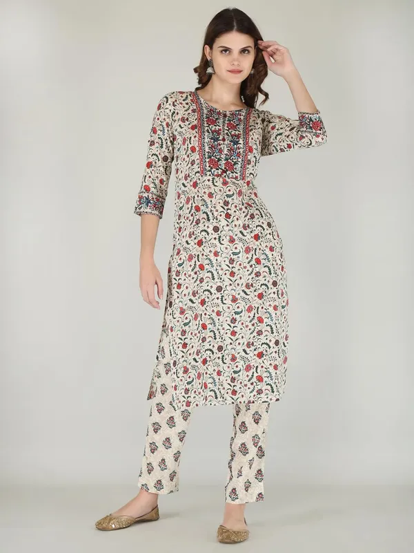 Cream_Rayon_Kurti_With_Pant_For_Women