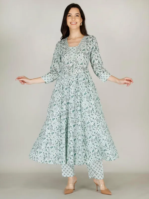 Multicolor_Rayon_Kurti_With_Pant_For_Women
