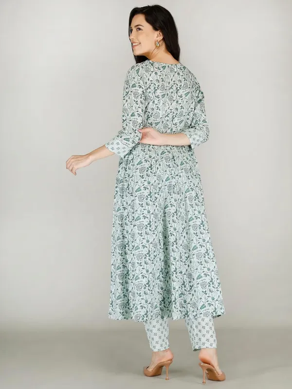 Multicolor_Rayon_Kurti_With_Pant_For_Women