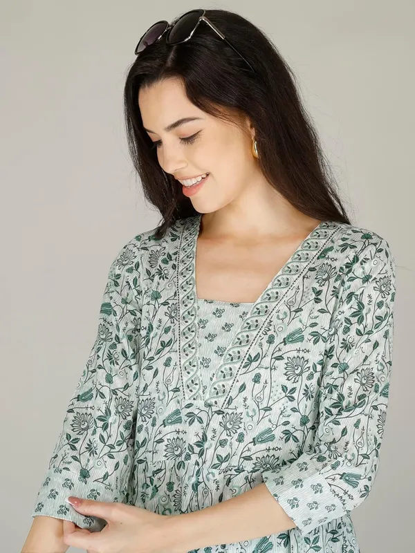 Multicolor_Rayon_Kurti_With_Pant_For_Women