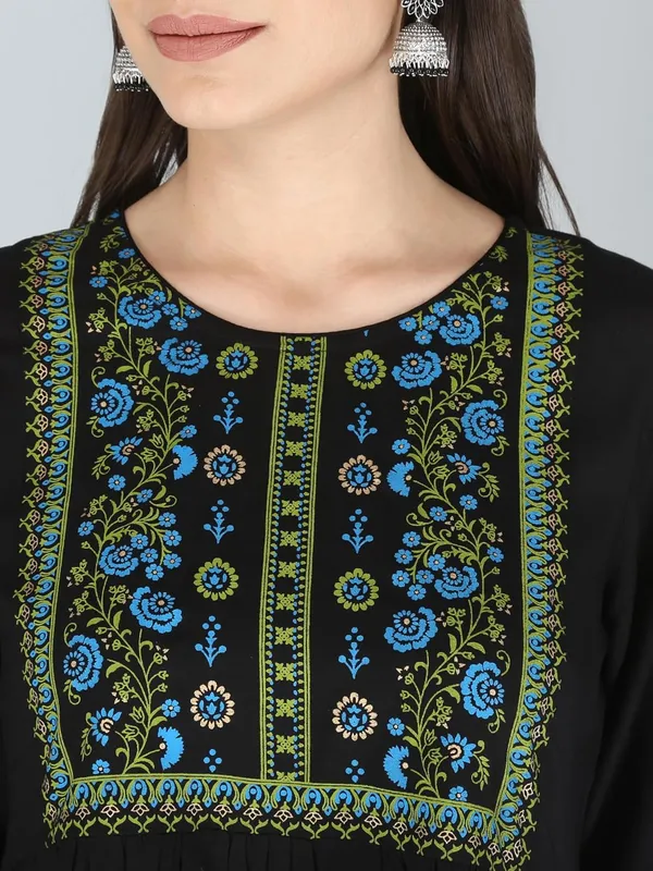 Black_Rayon_Top_For_Women