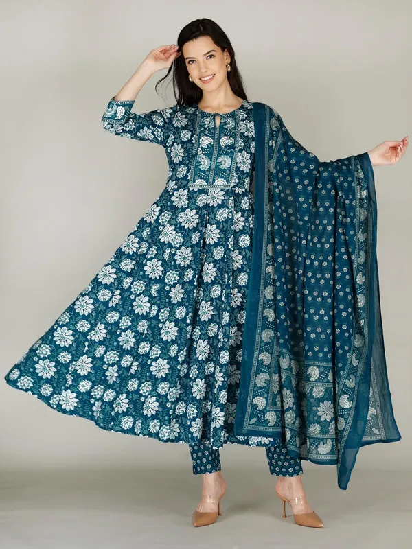 Blue_Rayon_Suit_For_Women