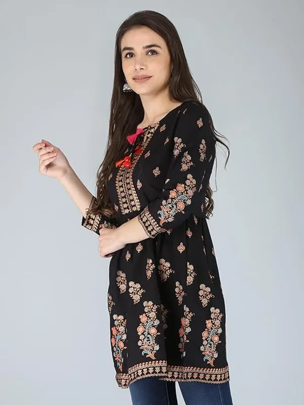 Black_Rayon_Cotton_Blend_Top_For_Women