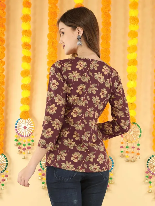 Maroon_Cotton_Blend_Top_For_Women