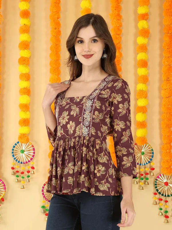 Maroon_Cotton_Blend_Top_For_Women
