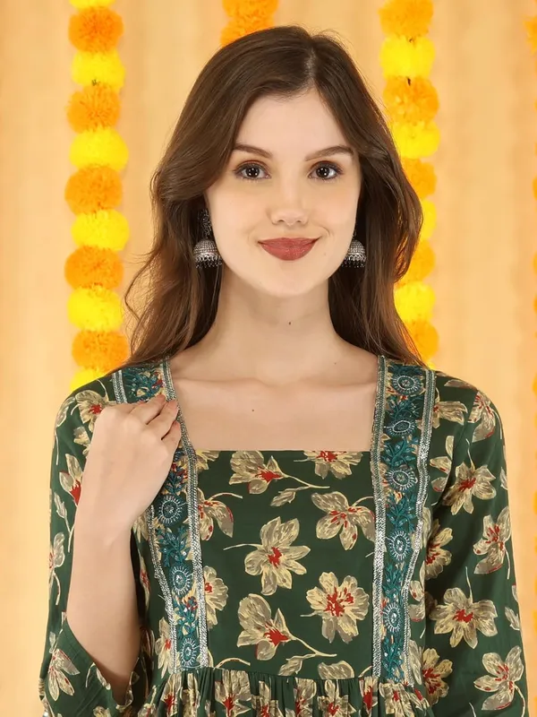Green_Cotton_Blend_Top_For_Women