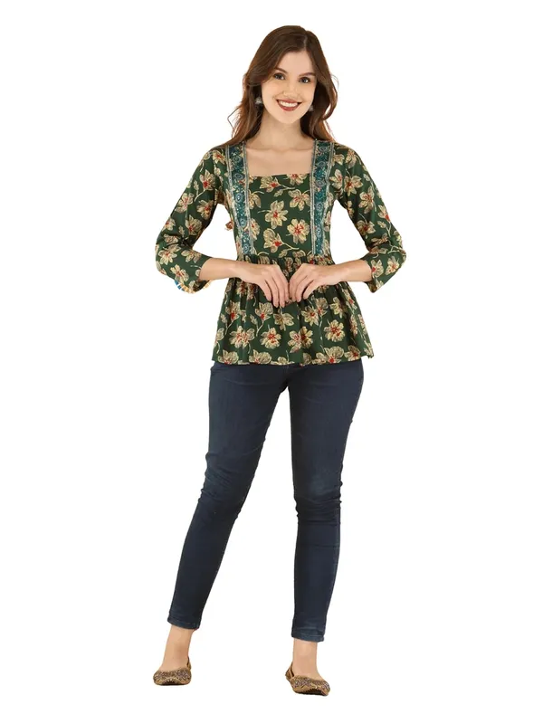 Green_Cotton_Blend_Top_For_Women