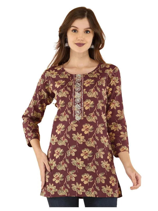 Maroon_Cotton_Short_Kurti_For_Women