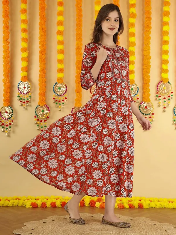 Red_Cotton_Anarkali_Kurti_For_Women