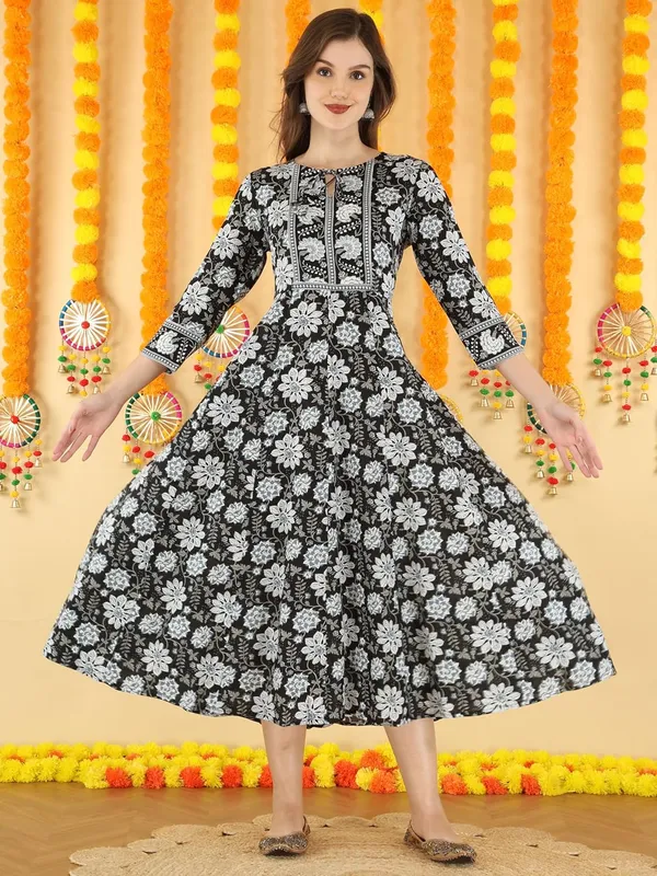 Black_Cotton_Anarkali_Kurti_For_Women