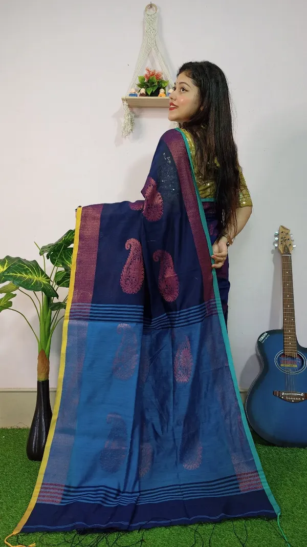 Aam_Kolka_Contrast_Saree