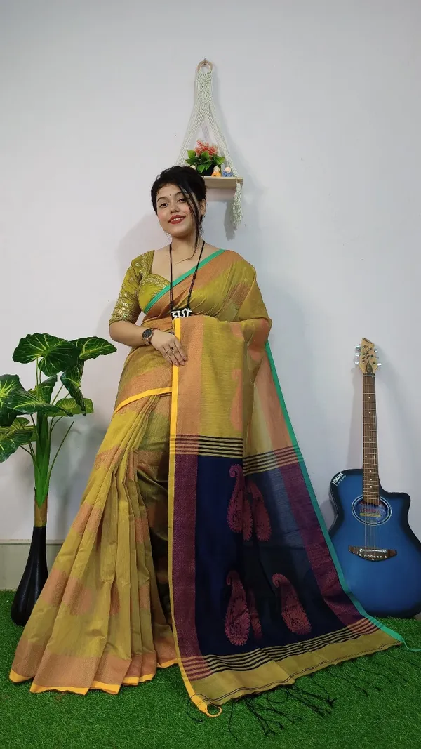 Aam_Kolka_Contrast_Saree