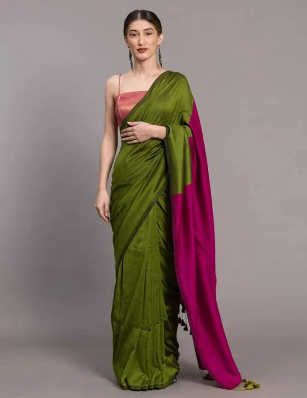 Green_&_Magenta_Cotton_Blend_Handloom_Solid/Plain_Saree_For_Women