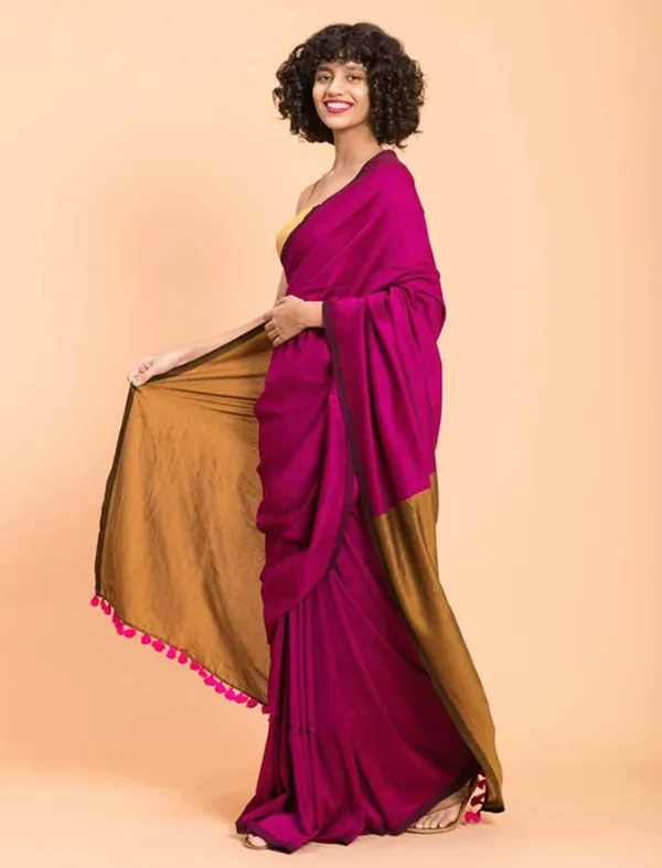 Magenta_&_Gold_Cotton_Blend_Handloom_Solid/Plain_Saree_For_Women