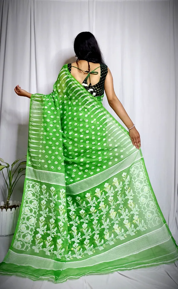 Green_Pure_Cotton_Tant_Self_Design_Saree_For_Women