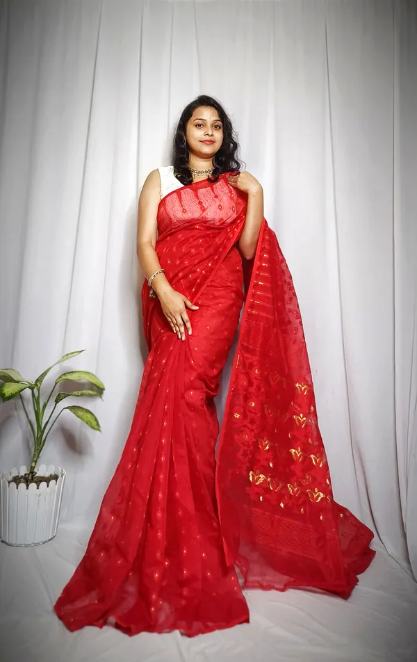 Red_Pure_Cotton_Tant_Self_Design_Saree_For_Women