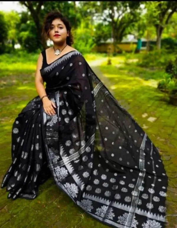 Black_Color_Silver_Zori_Handloom_Saree