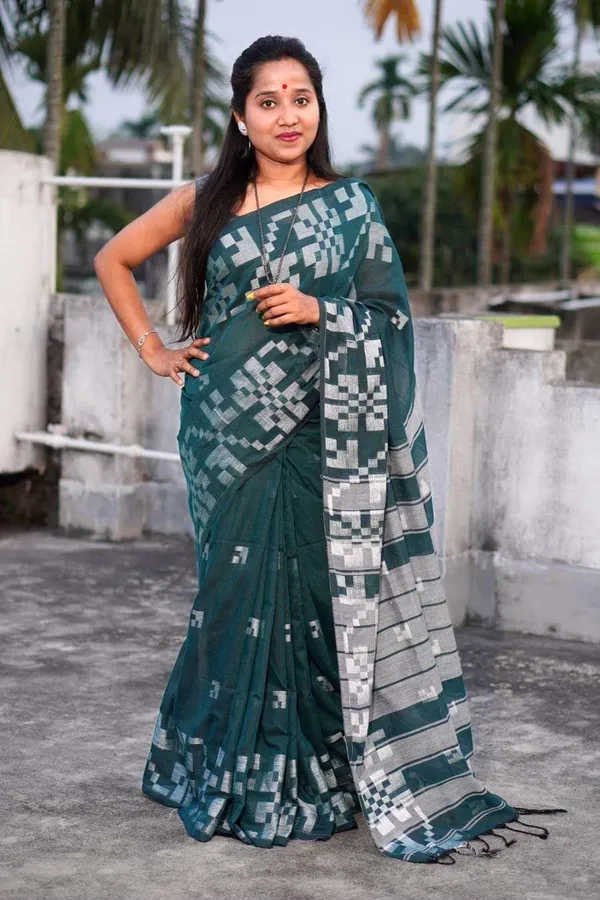 Raja_Pure_Cotton_Handloom_Woven_Saree_For_Women