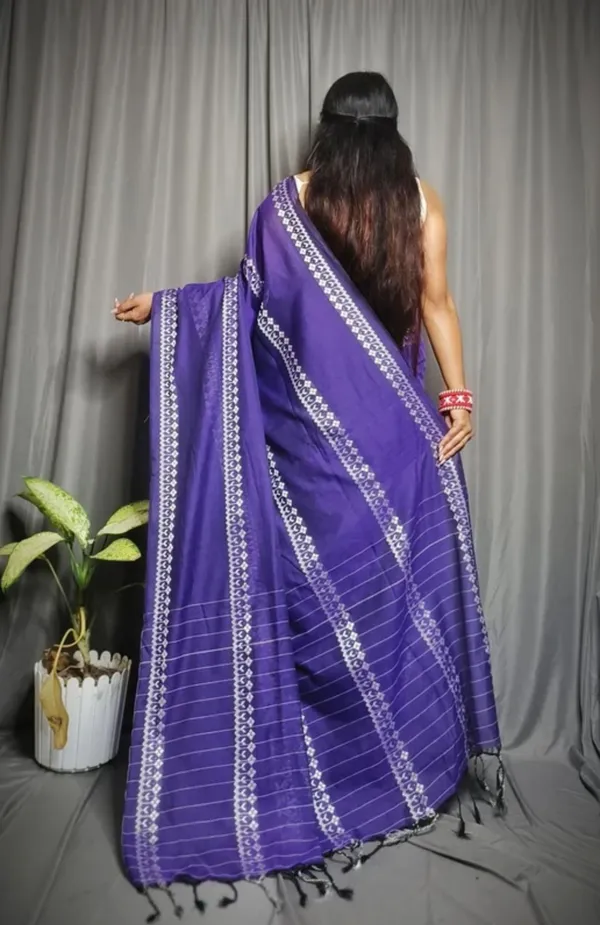 Purple_Pure_Cotton_Handloom_Embroidered_&_Woven_&_Geometric_Print_&_Self_Design_&_Solid/Plain_Saree_For_Women