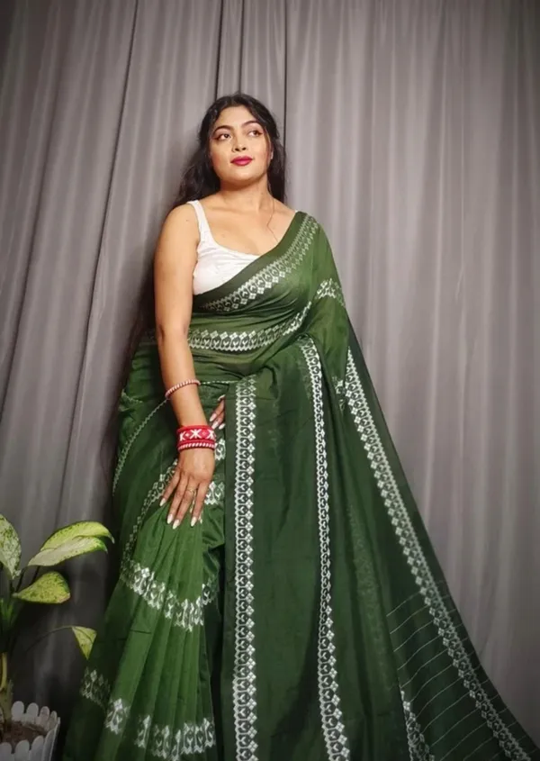 Sim_Pata_Pure_Cotton_Handloom_Embroidered_&_Woven_&_Geometric_Print_&_Self_Design_&_Solid/Plain_Saree_For_Women