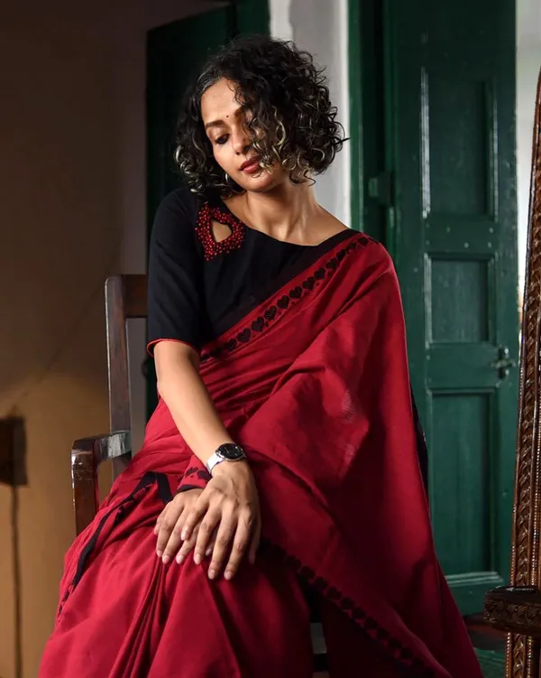 Red_Cotton_Silk_Handloom_Solid/Plain_Saree_For_Women