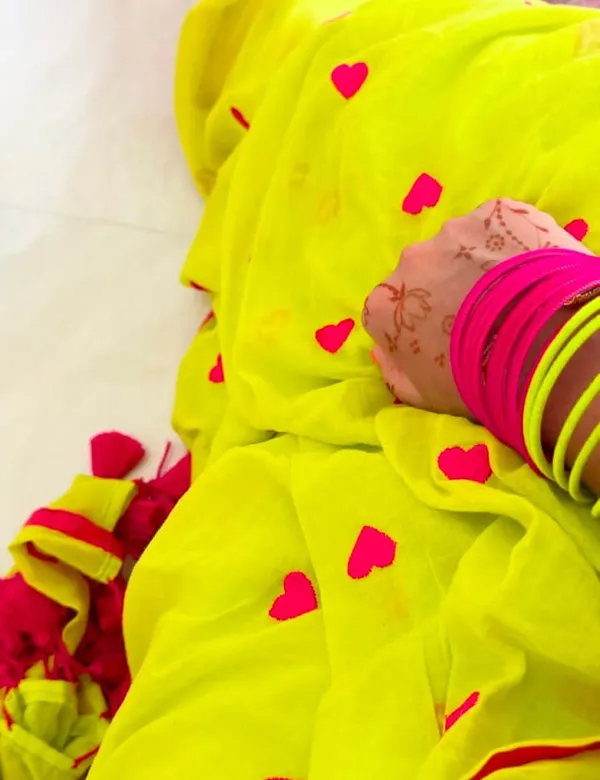 Lime_Green_&_Pink_Khadi_Handloom_Embroidered_Saree_For_Women