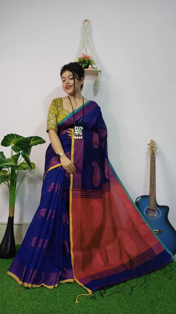 Aam_Kolka_Contrast_Saree
