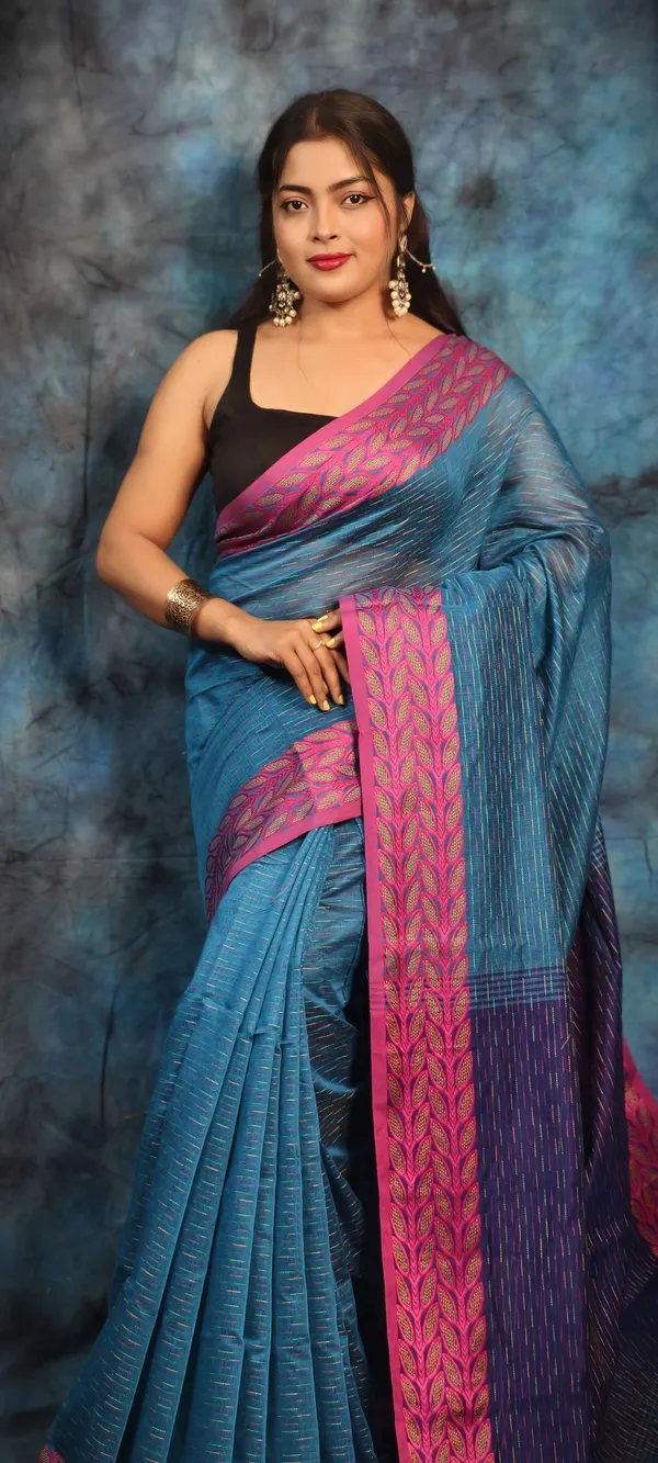 Blue_&_Navy_Blue_Pure_Cotton_Handloom_Applique_Saree_For_Women