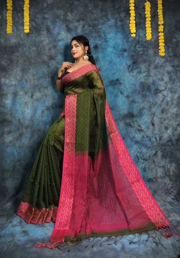 Mehandi_&_Magenta_Pure_Cotton_Handloom_Applique_Saree_For_Women