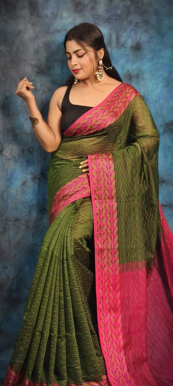 Mehandi_&_Magenta_Pure_Cotton_Handloom_Applique_Saree_For_Women