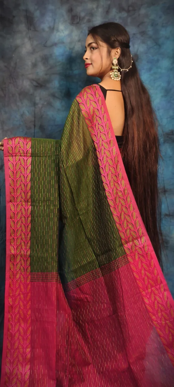 Mehandi_&_Magenta_Pure_Cotton_Handloom_Applique_Saree_For_Women
