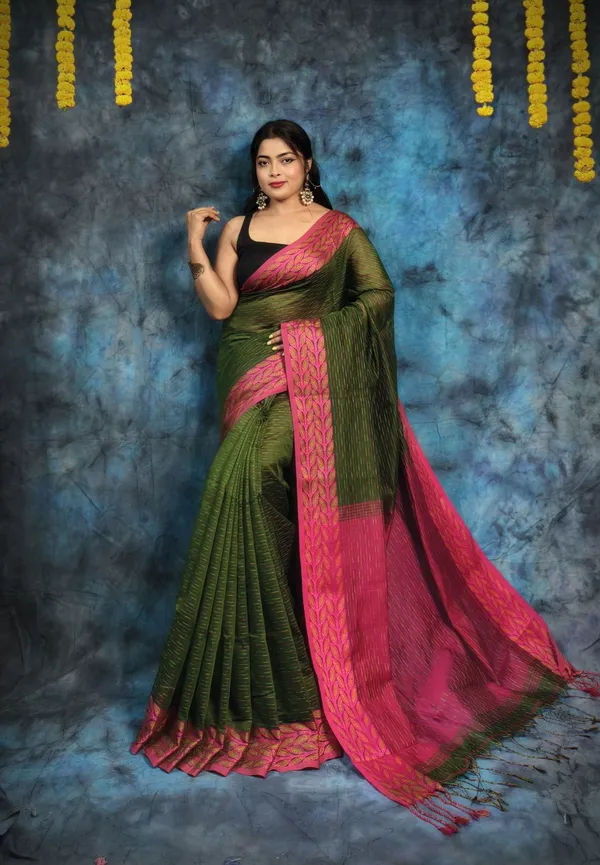 Mehandi_&_Magenta_Pure_Cotton_Handloom_Applique_Saree_For_Women