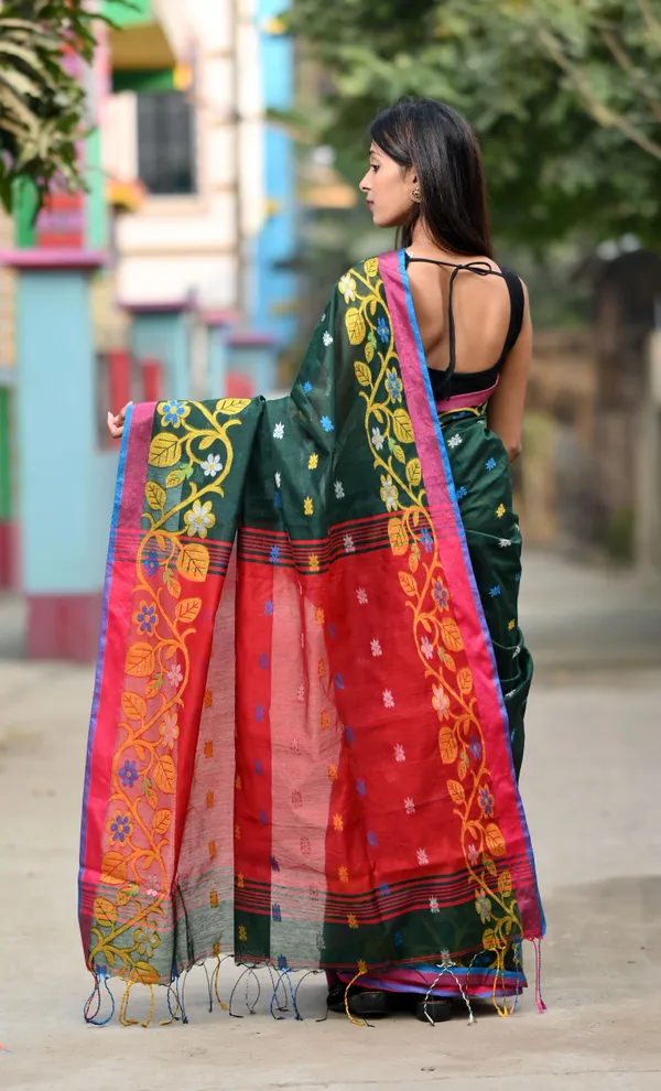 Bottle_Green_&_Red_Pure_Cotton_Handloom_Embellished_Saree_For_Women