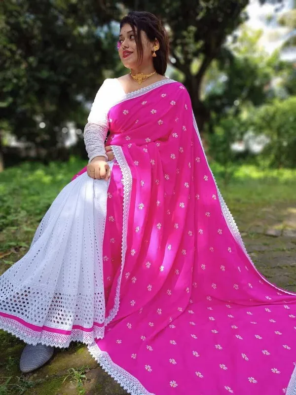 White_&_Pink_Cotton_Blend_Handloom_Floral_Print_&_Self_Design_&_Printed_Saree_For_Women