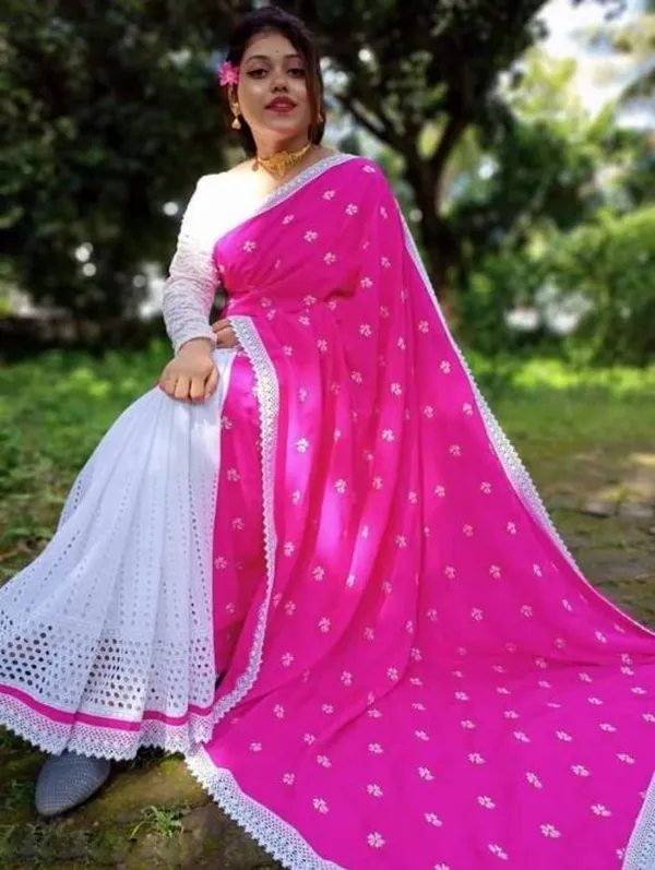 White_&_Pink_Cotton_Blend_Handloom_Floral_Print_&_Self_Design_&_Printed_Saree_For_Women