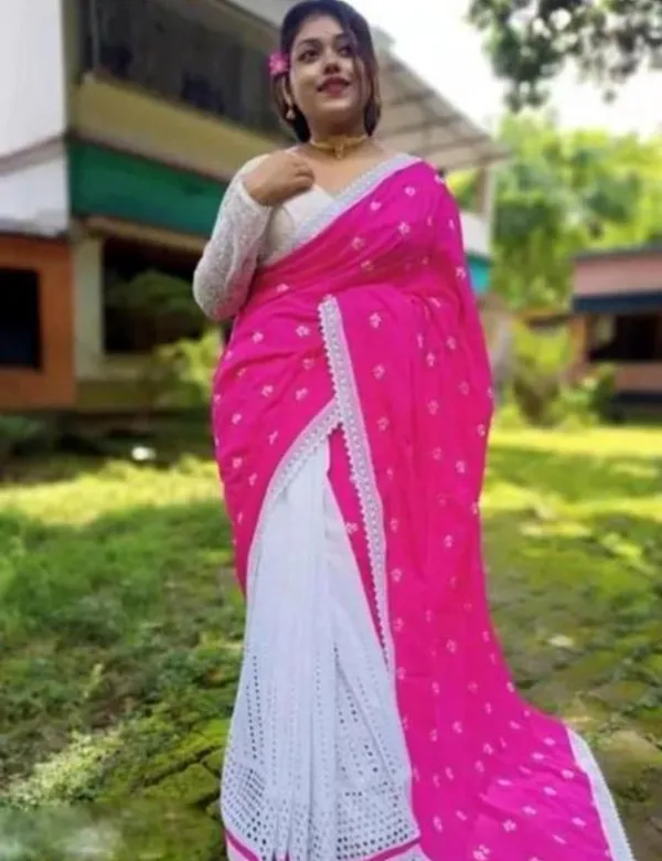 White_&_Pink_Cotton_Blend_Handloom_Floral_Print_&_Self_Design_&_Printed_Saree_For_Women