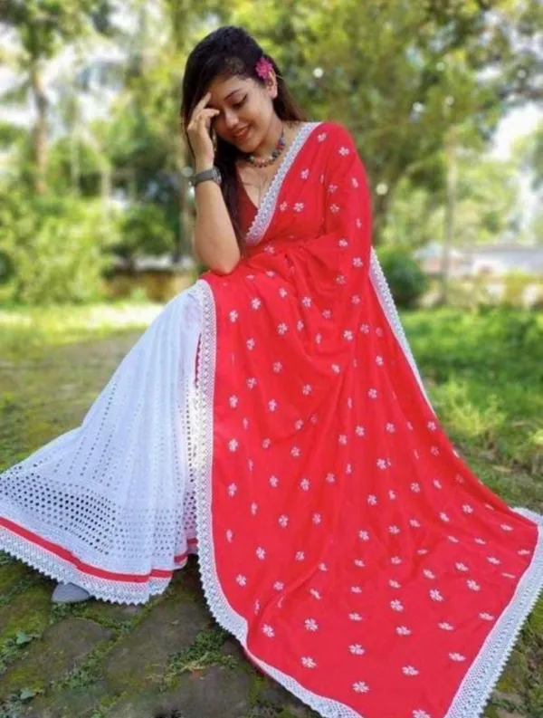 White_&_Red_Cotton_Blend_Handloom_Floral_Print_&_Self_Design_&_Printed_Saree_For_Women