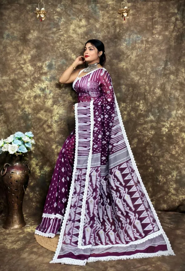 Dark_Purple_Cotton_Silk_Jamdani_Woven_Saree_For_Women