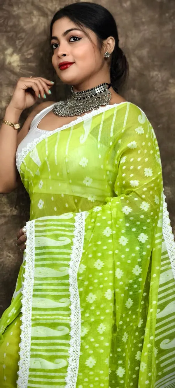Light_Green_Cotton_Silk_Jamdani_Woven_Saree_For_Women