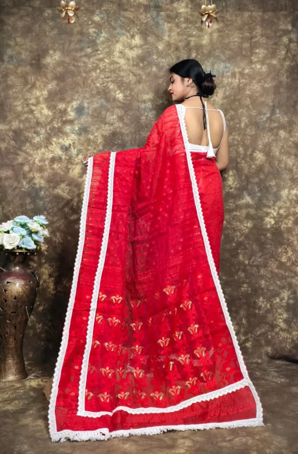 Red_Dimond_Cotton_Silk_Jamdani_Woven_Saree_For_Women