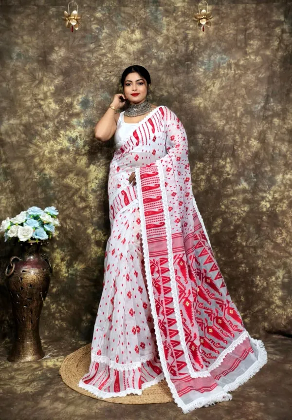 White_&_Red_Cotton_Silk_Jamdani_Woven_Saree_For_Women