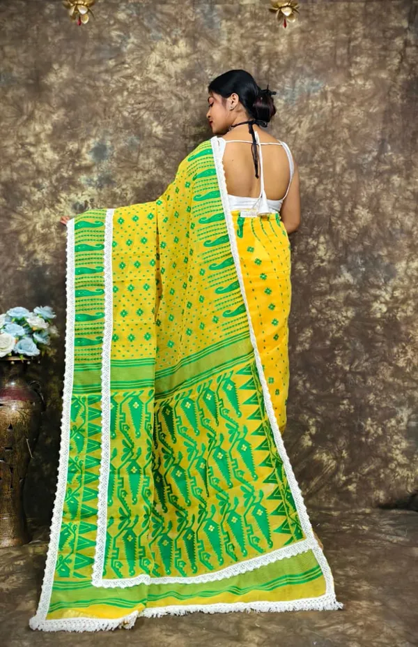 Yellow_&_Green_Cotton_Silk_Jamdani_Woven_Saree_For_Women