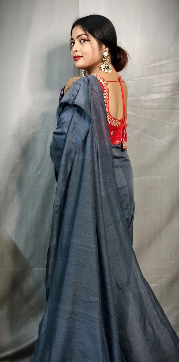 Grey_Pure_Cotton_Handloom_Solid/Plain_Saree_For_Women